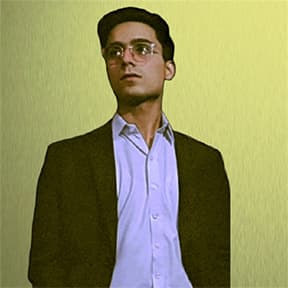 A picture of a Streamlit community member